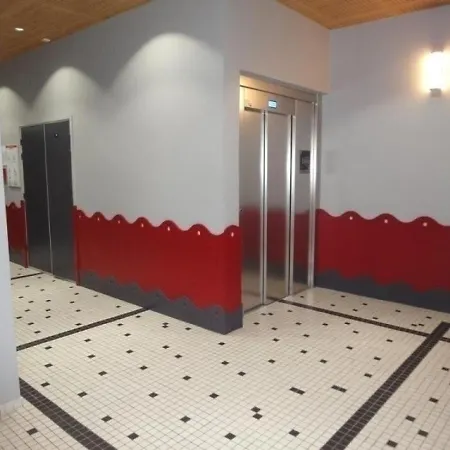 Pau, 1 Piece, 2 Personnes - Fr-1-384-655 Appartamento